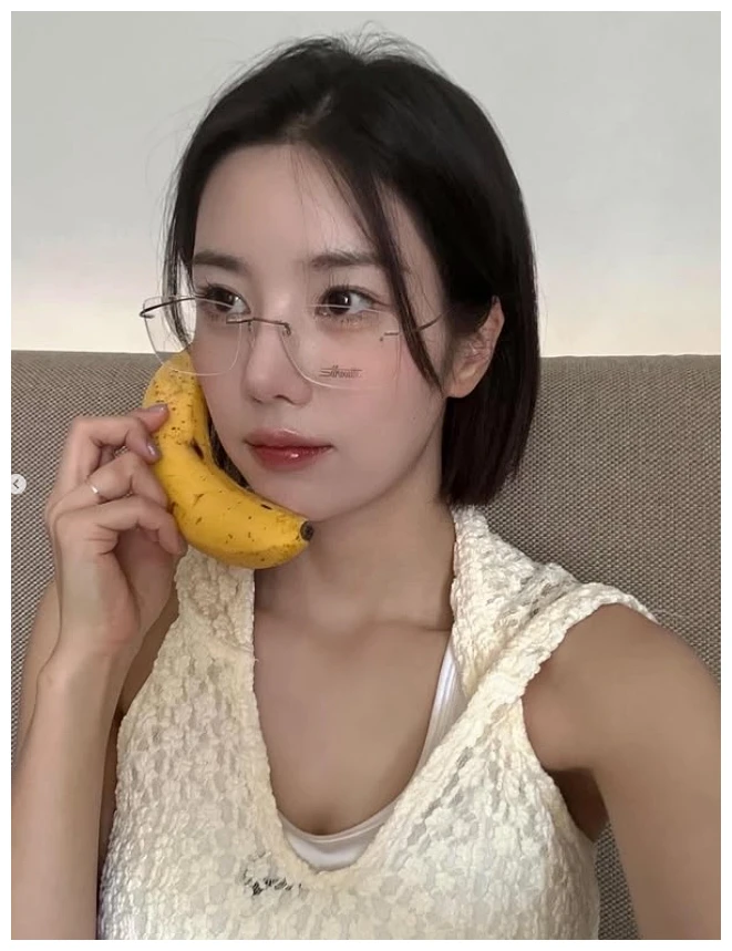 권은비-7(출처: 인스타그램)